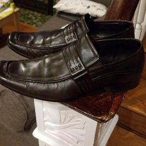 Mens shoes